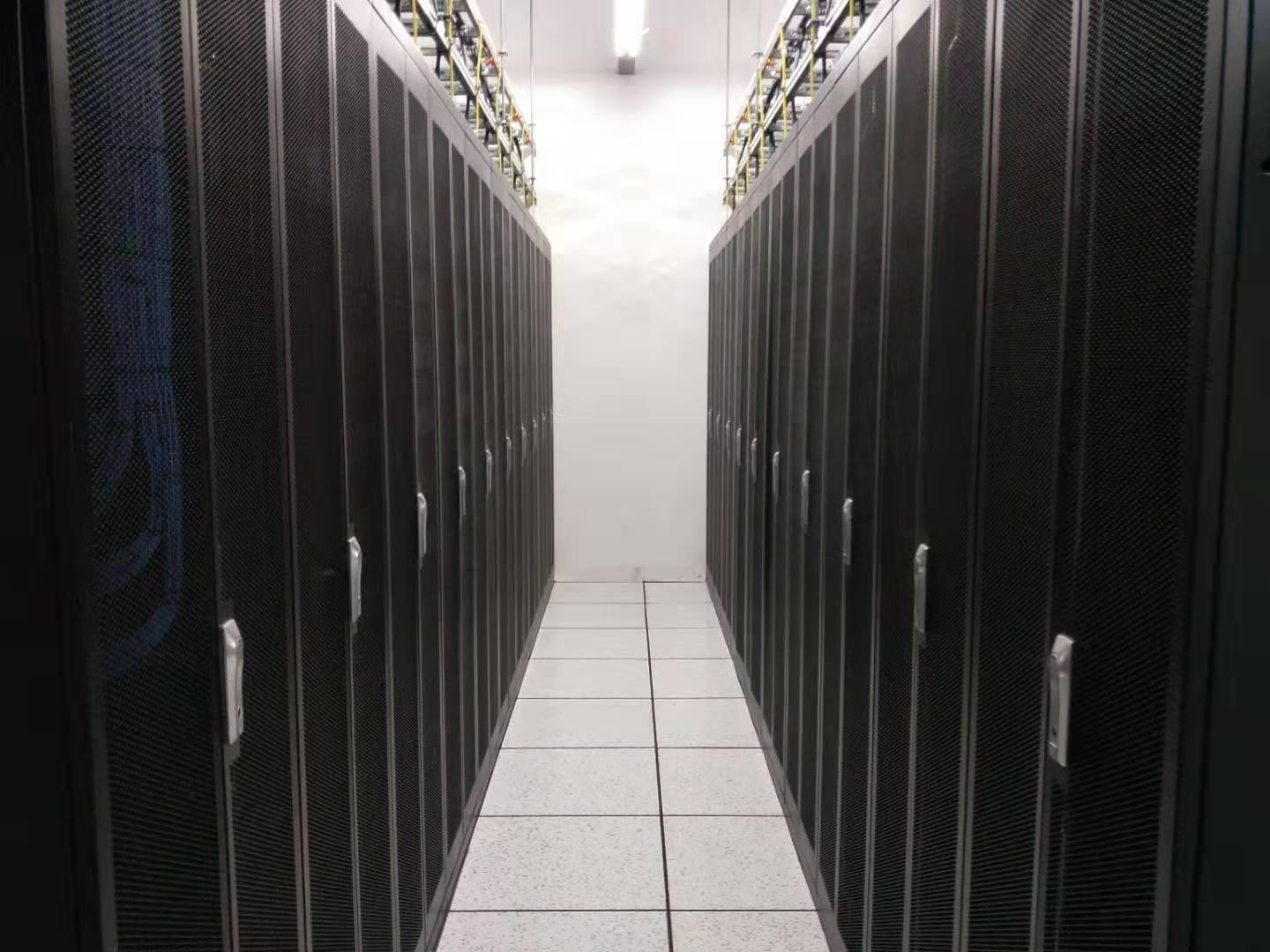 汾西IDC机柜促销季开启